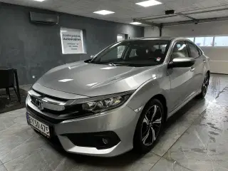 Honda Civic 1,5 VTEC Turbo Elegance Navi 182HK 6g