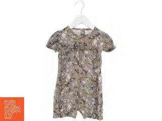 Sommerdragt med blomsterprint fra Little Wonders (str. 92)
