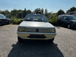 Peugeot 205 