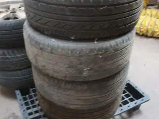 4 stk. dæk med fælge DELINTE 245/40ZR20 99W XL