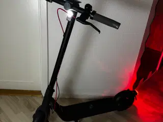Navee V25i Pro el-løbehjul