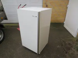 1 stk Gram Model K 200 køleskab 