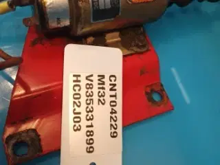 Massey Ferguson 32 Trækspole V835331899
