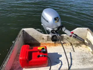 Honda 10 HK  4 takt. Med kort ben 