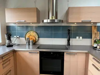 Svanekøkken hvidolieret eg