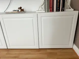 Hvid IKEA-skænk