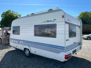 Hobby De Luxe 440