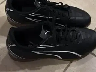 Inde fodboldsko Puma str. 40