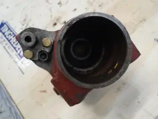Ford 4000 Liftcylinder C9NN478E