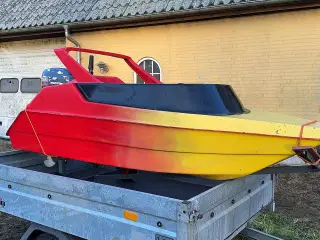 Jerry Boat / Speedbåd