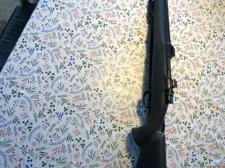 Mauser riffel cal 270 win