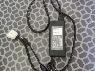Uoriginal strømforsyning HP G7 bærbar.