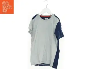 T-shirt med kontrastærmer fra Another (str. 140)