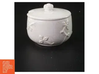 L HJORT keramik med flotte detaljer  Krukke med låg (str. 8x9 cm)