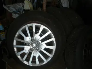 Vinterhjul til Peugeot 5008