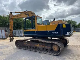 Unik 22 T. Komatsu gravemaskine.