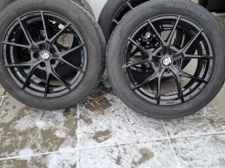 4 stk Sorte alufælge med dæk
