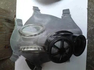Gummi / Latex gasmaske PROFF. model