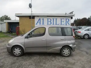 Toyota Yaris Verso 1,3 Luna