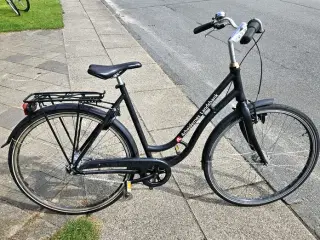 Damecykel med 7 gear.