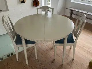 Hepplewhite spisebord med 8 (10) stole