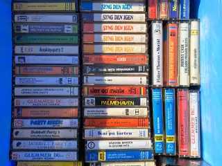 Gamle forskellige kasettebånd 
