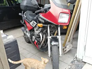 Yamaha xj 600