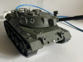 Ældre GAMA tank