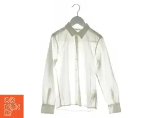 Skjorte fra H&M (str. 134)