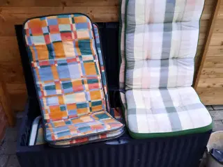 Havebord og 7 stole
