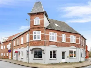 Arkitekttegnet perle, Rødding, Sønderjylland