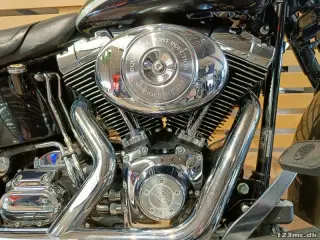 Harley-Davidson FLSTSCI Springer Classic