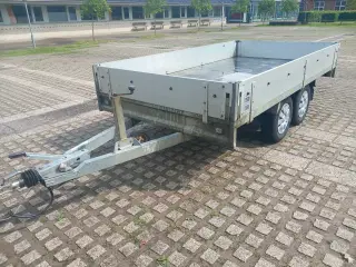 Nysynet 2500kg. Boogie trailer sælges 