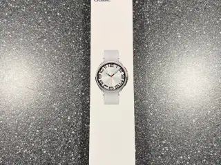 Samsung Watch6 Classic 47mm lte/data