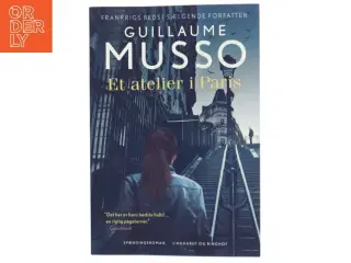 Et atelier i Paris af Guillaume Musso (Bog)