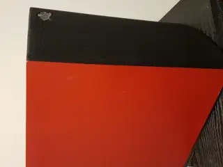 KEF  Q 15