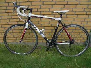 28" Trek Serie 1.2, 18 gear, 55 cm.