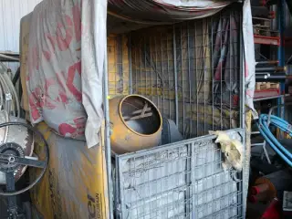 Pallebur uden indhold