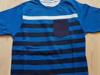 NYE T-shirts str 134/140