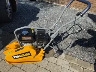 Pladevibrator pro builder 60 kg