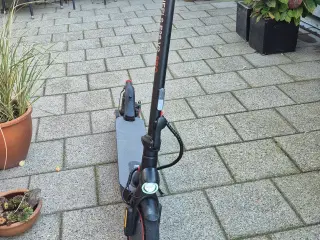 El-løbehjul E-wheels E2S V2 Pro Long Range Sort