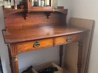 Skrivebord