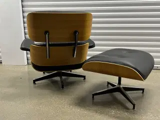 Herman Miller Eames Lounge Chair og Ottoman