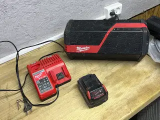 Milwaukee højttaler  M12-18 JSSP