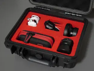 OM System Tough TG-7 m. tilbehør