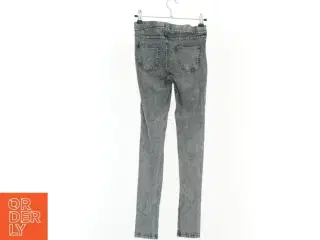 Jeans fra H&M (str. 152 cm)