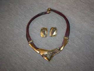 Halskæde med Øreclips leather og metal