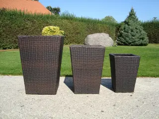 3 stk. brune flet blomsterkummer