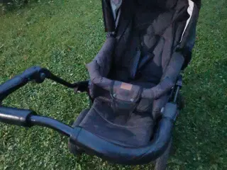 Emmaljunga Klapvogn deluxe, kun 2450 kr🌸