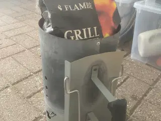 Grillstarter og en pose kul